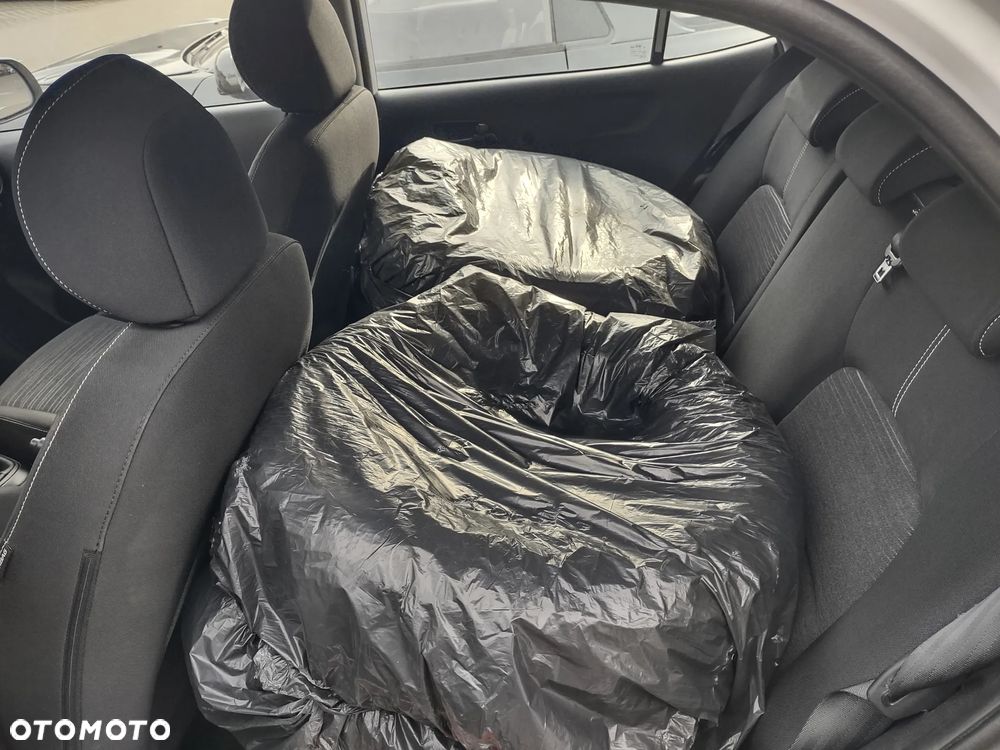 Kia Picanto 1.0 M - 16