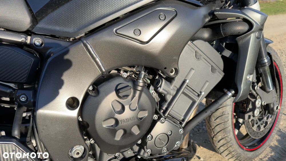 Yamaha FZ - 6