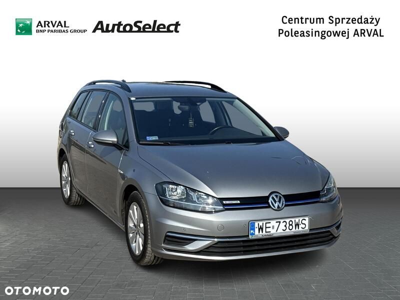 Volkswagen Golf - 8
