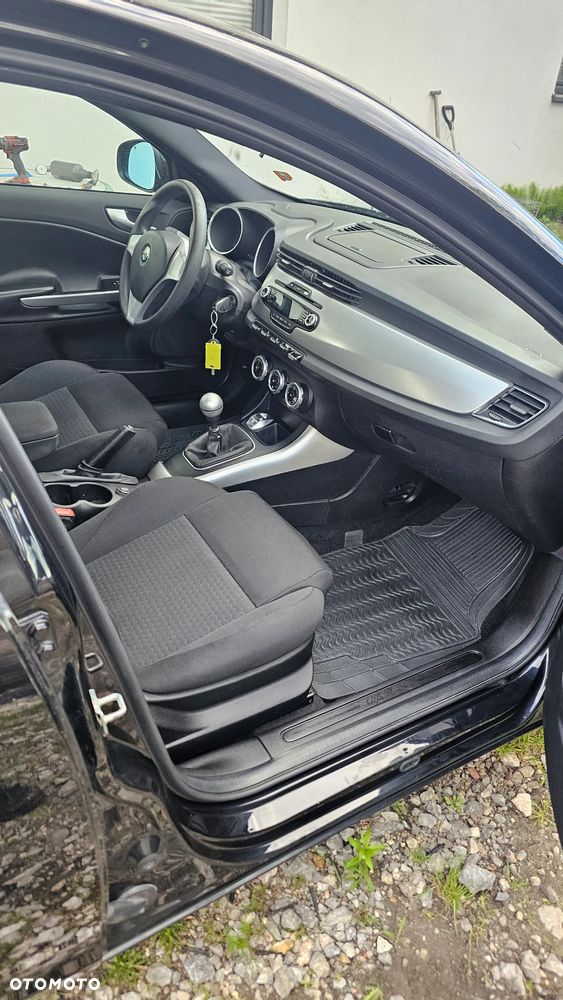Alfa Romeo Giulietta 1.4 TB 16V - 19