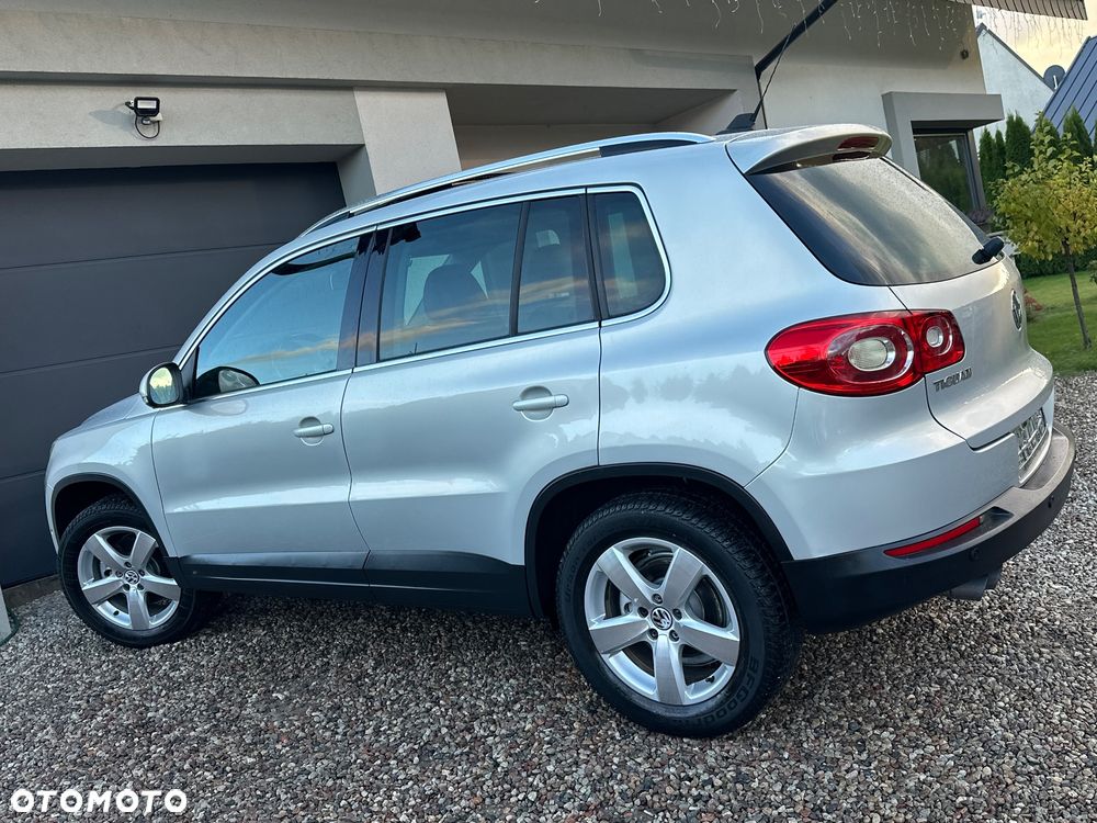 Volkswagen Tiguan - 22