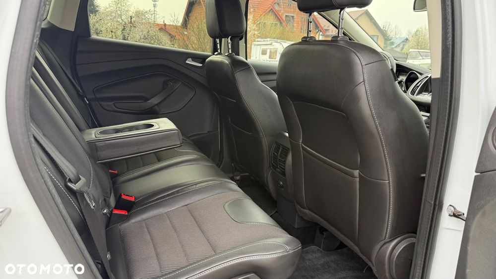 Ford Kuga 2.0 TDCi 4x4 Individual - 31