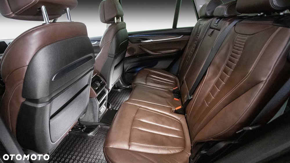BMW X5 xDrive25d - 12