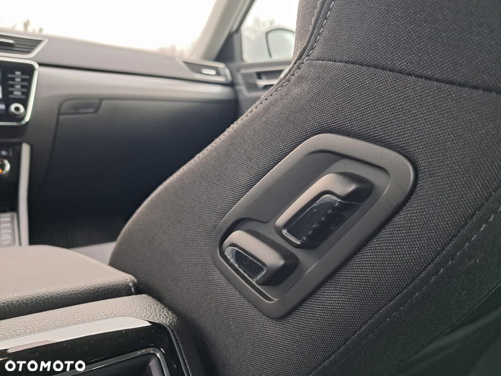 Skoda Superb 2.0 TSI Style DSG - 20