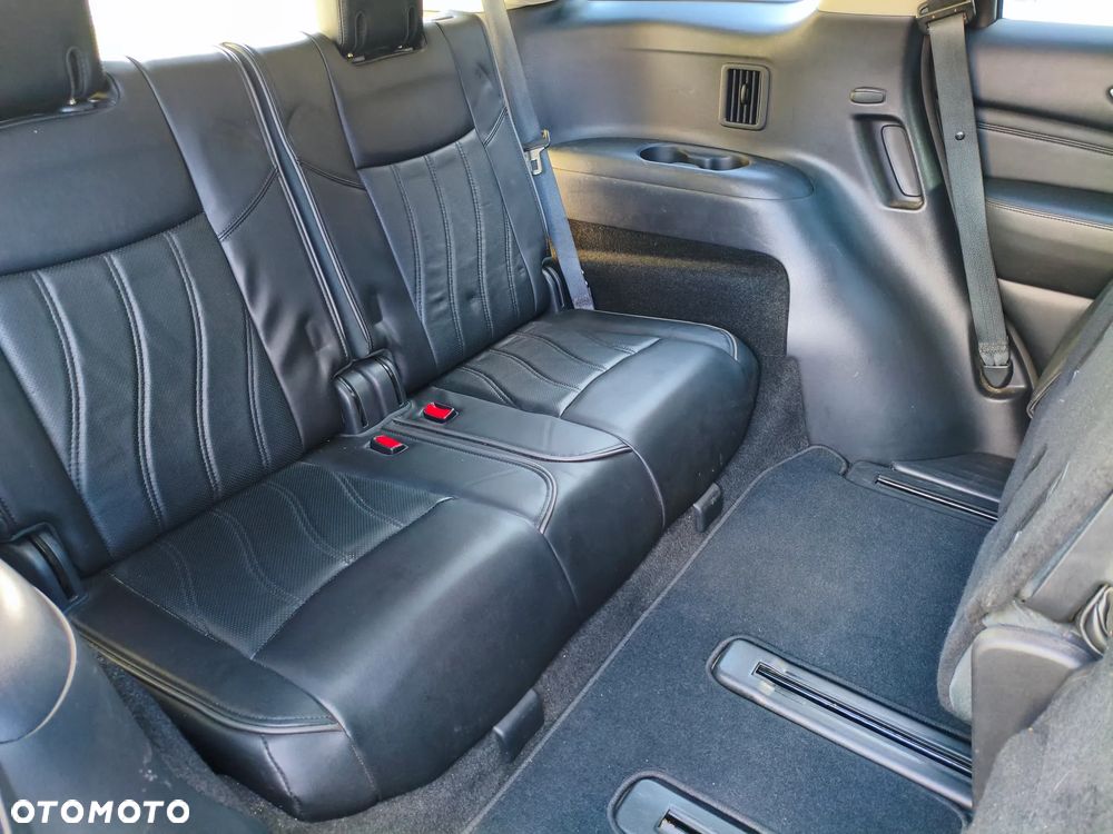 Infiniti QX60 - 10