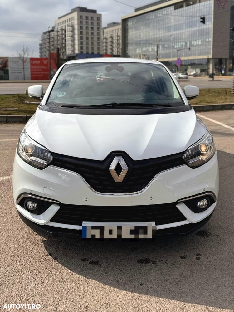 Renault Scenic - 8