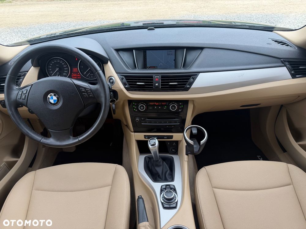 BMW X1 sDrive18d xLine - 9