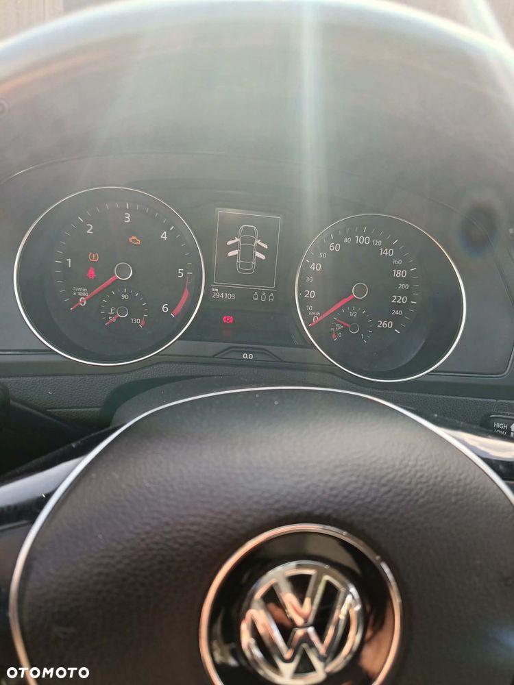 Volkswagen Passat 2.0 TDI BMT Comfortline - 12