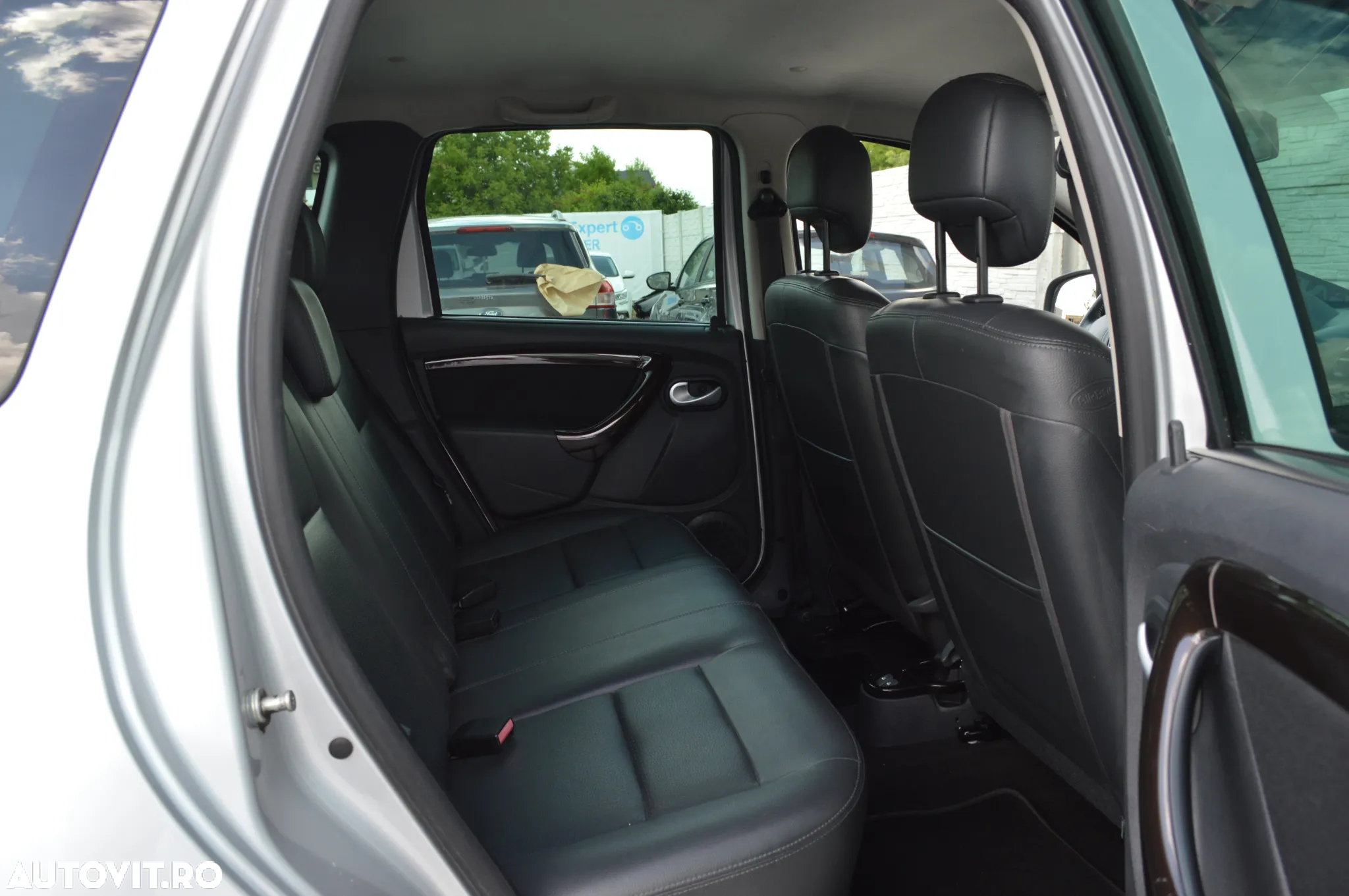 Dacia Duster dCi 110 FAP 4x2 Prestige - 6