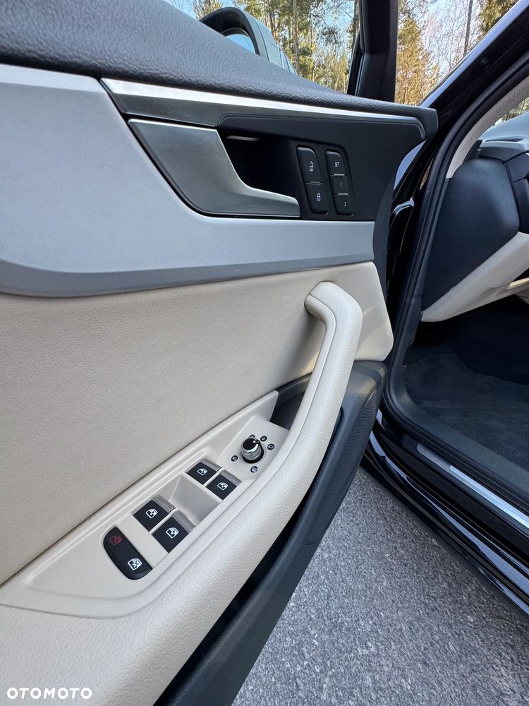 Audi A4 Avant - 22
