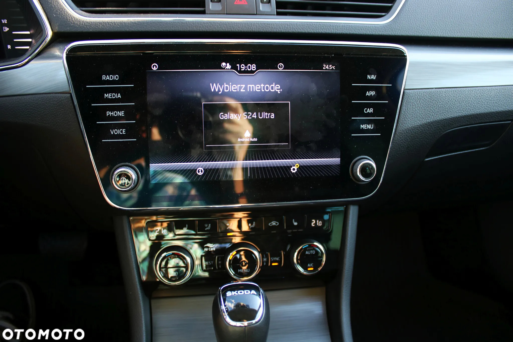 Skoda Superb 2.0 TSI Style DSG - 28