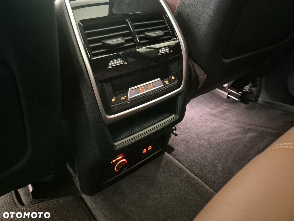 BMW X5 xDrive30d mHEV sport - 26