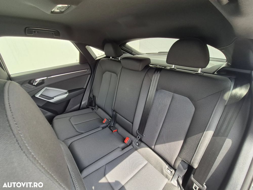 AUDI Q3 2021 — imagine 12