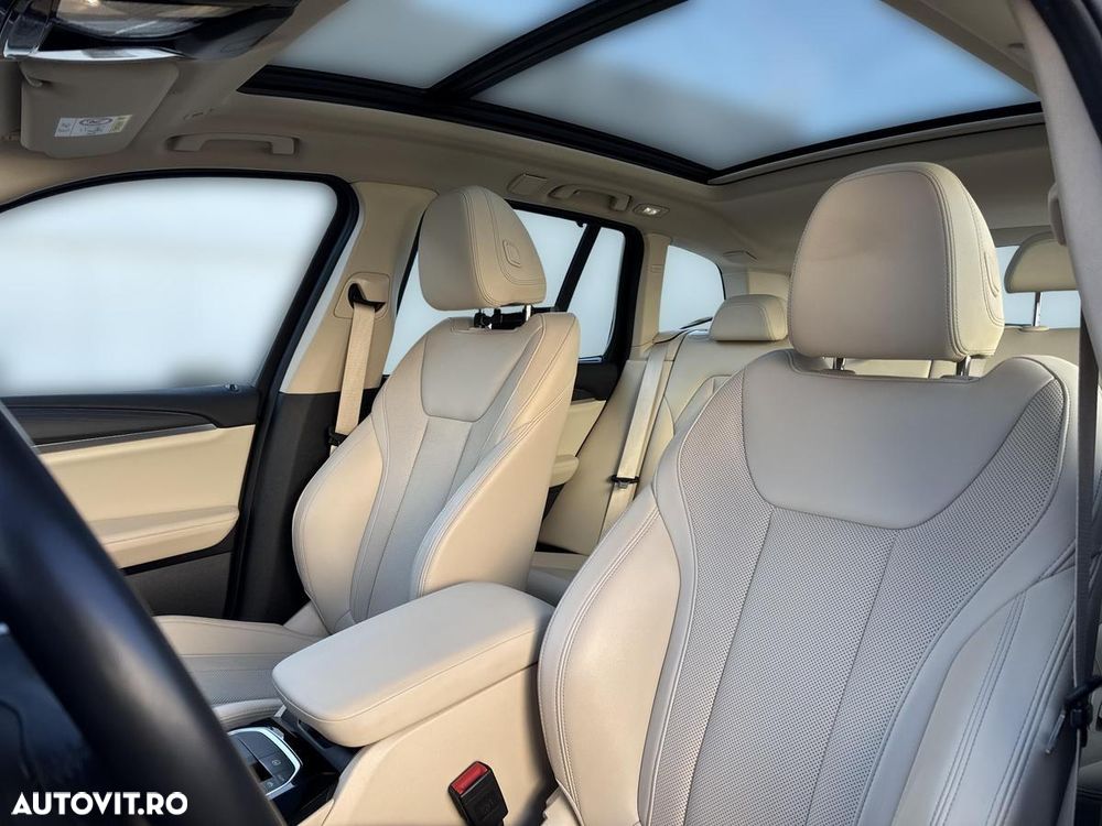 BMW X3 xDrive30e AT PHEV - 12