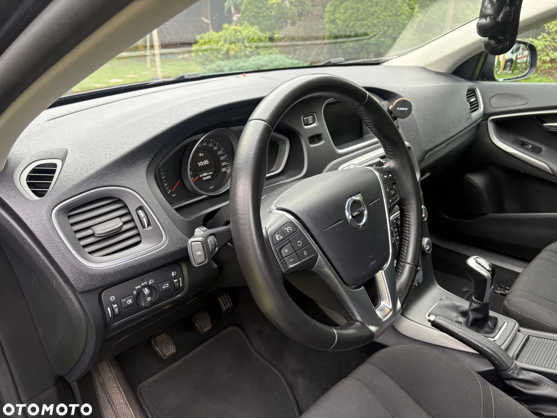 Volvo V40 D2 - 11