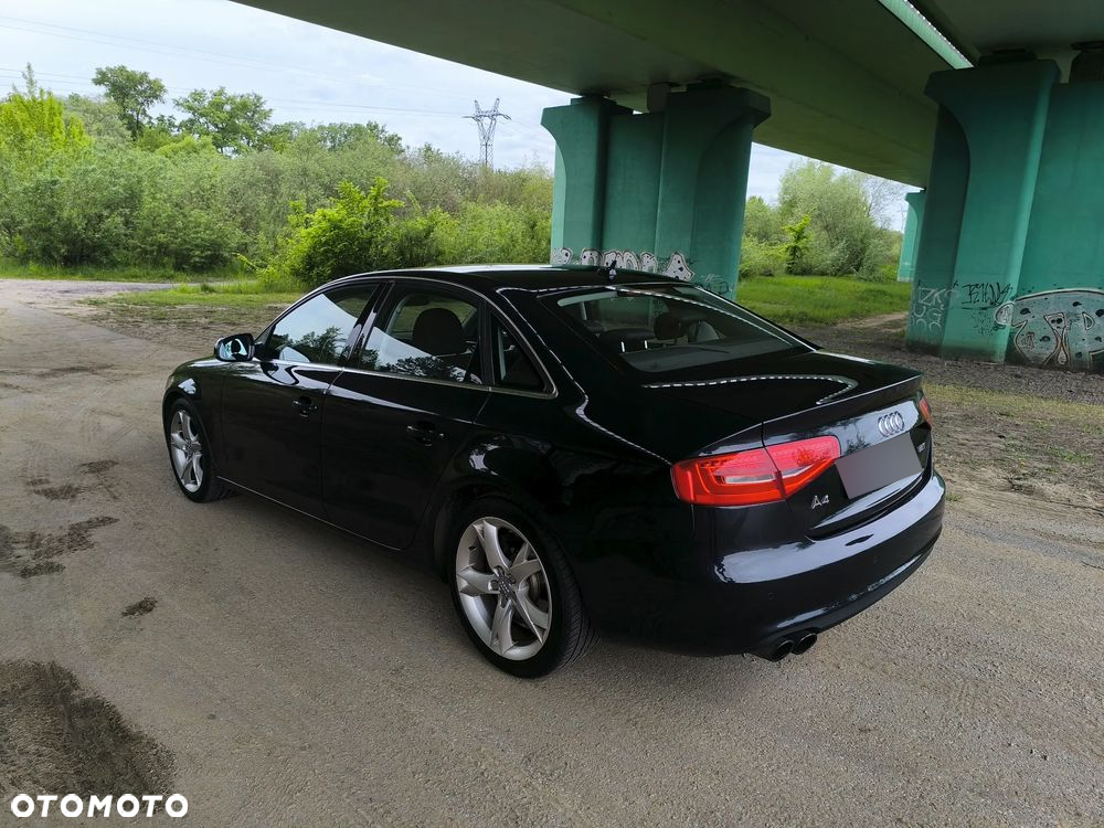 Audi A4 1.8 TFSI Attraction - 6