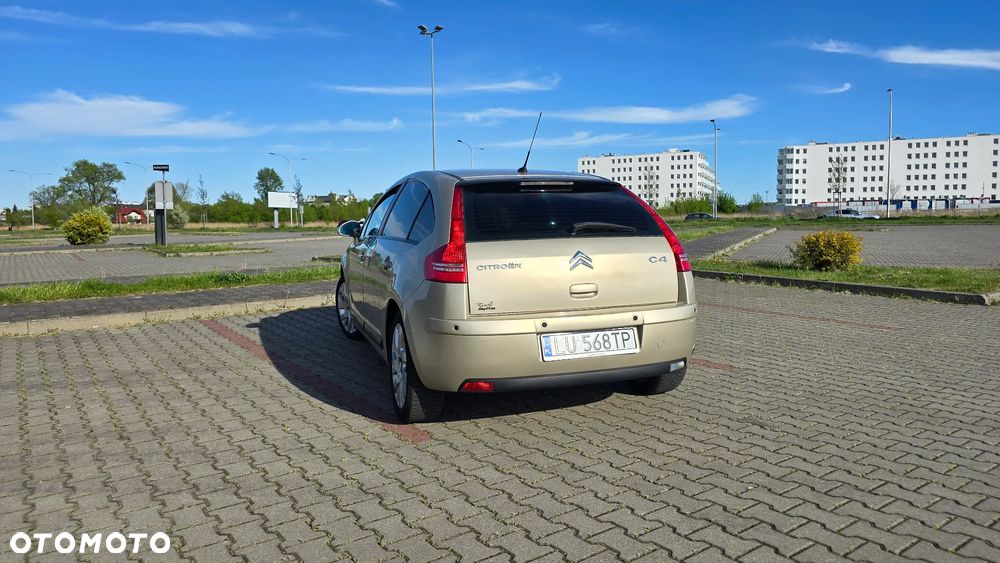 Citroën C4 - 10