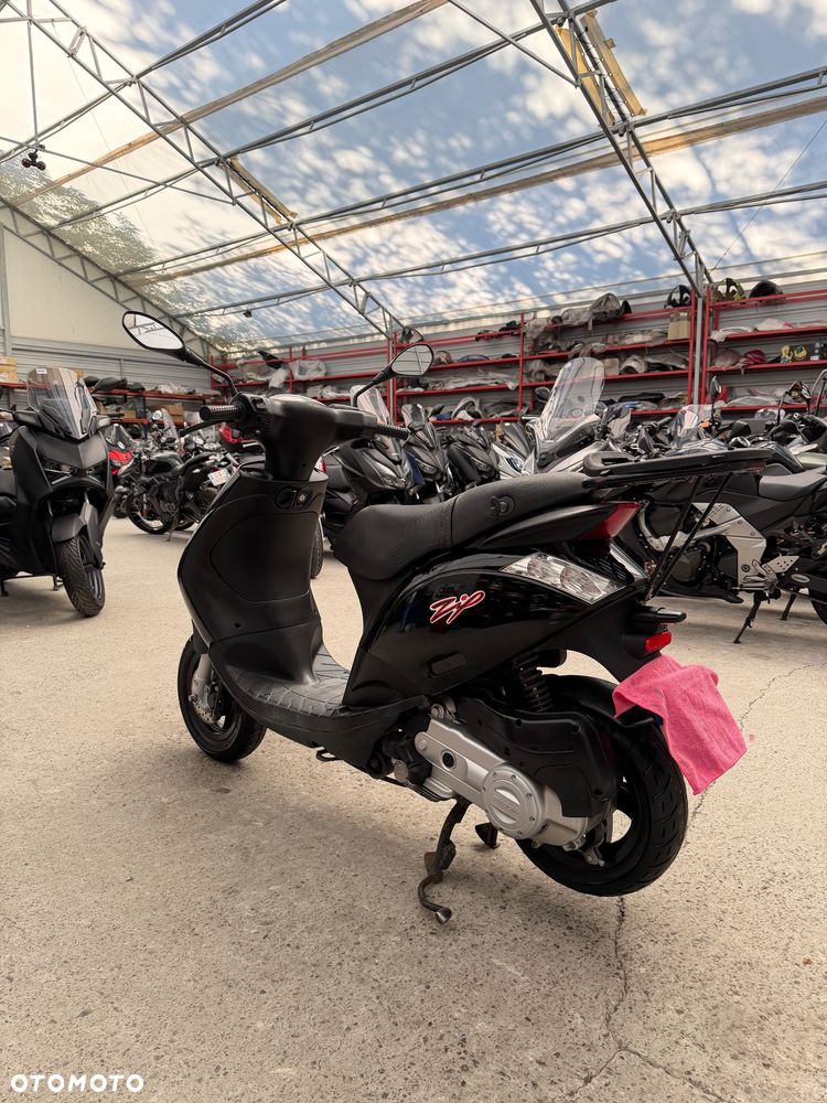 Piaggio ZIP - 6