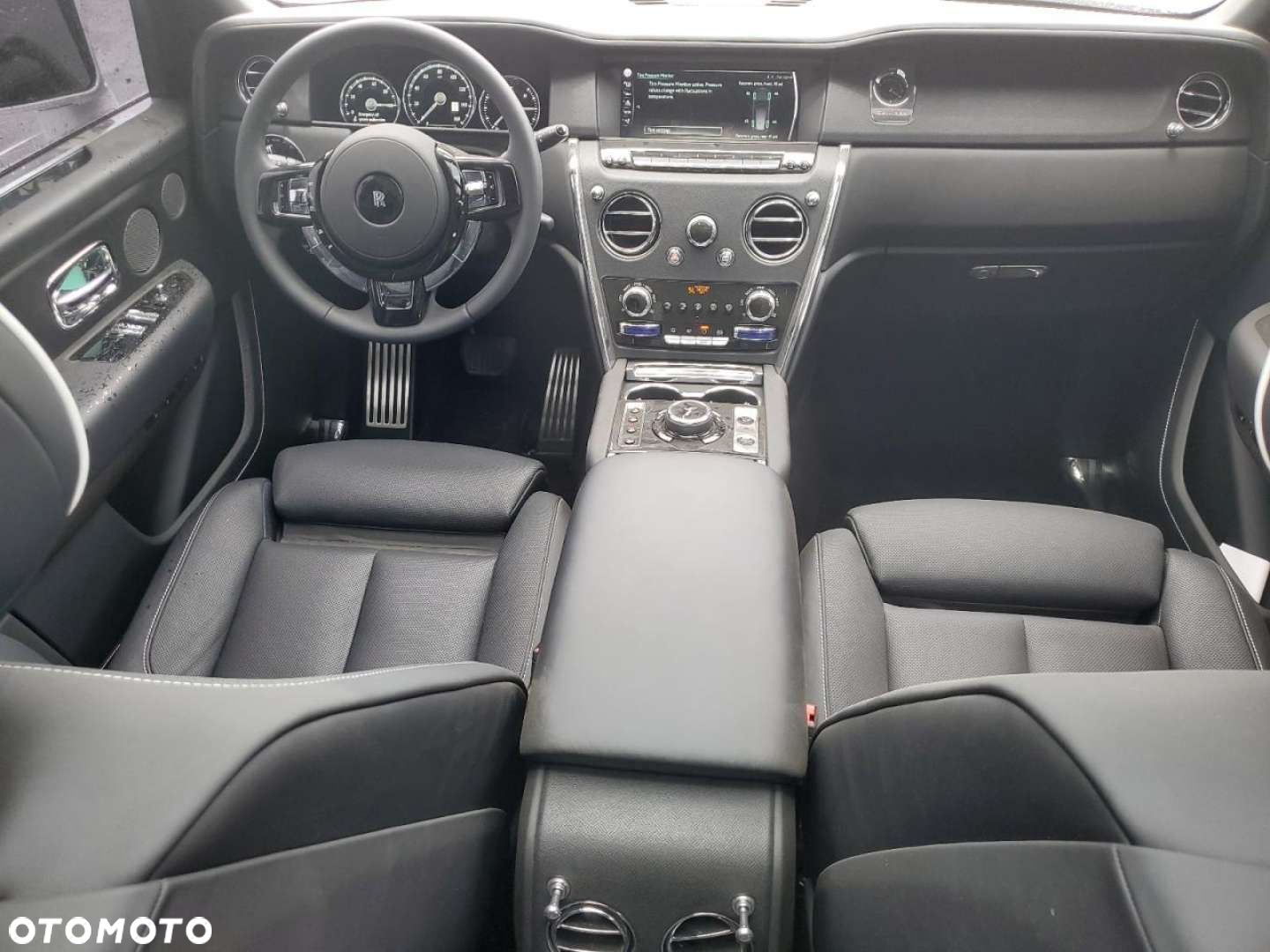 Rolls-Royce Cullinan - 3