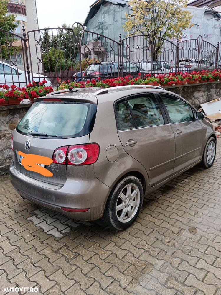 Volkswagen Golf Plus 1.4 TSI DSG Trendline - 11