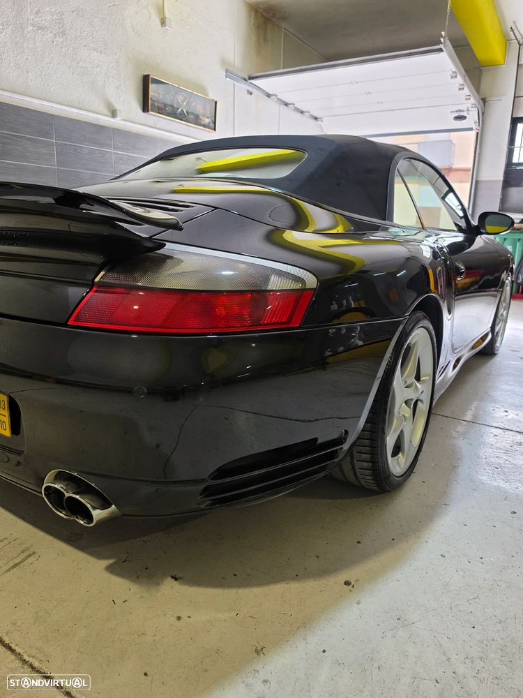 Porsche 911 Série F - 50