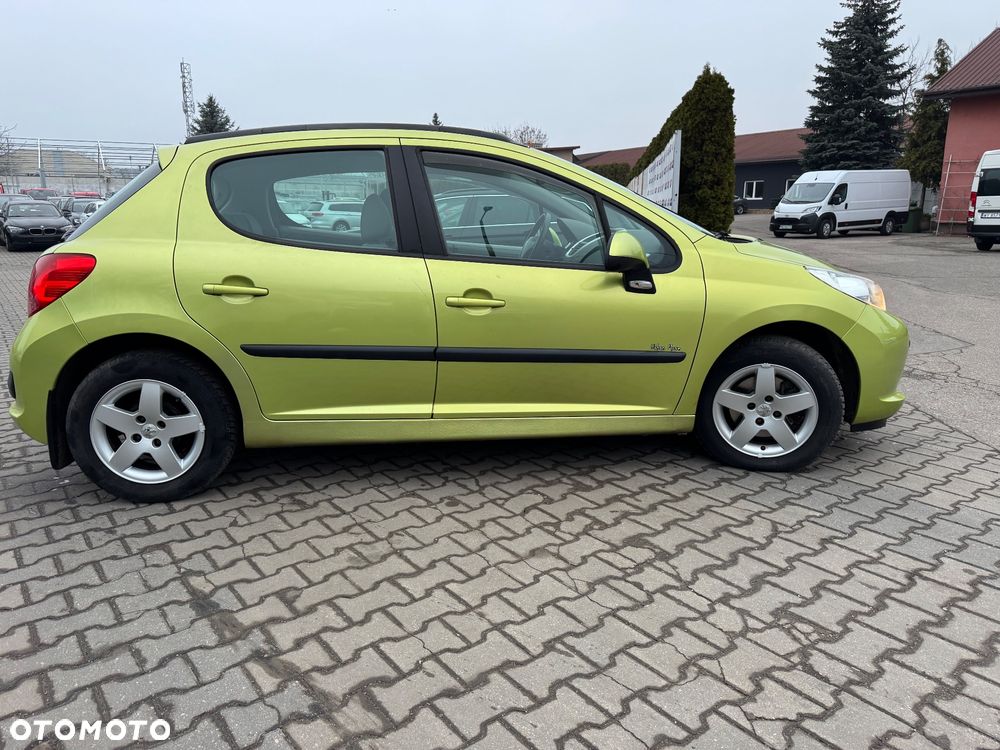 Peugeot 207 95 VTi Premium - 5
