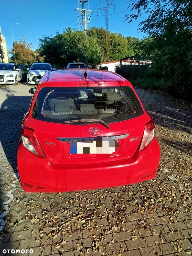 Toyota Yaris - 5