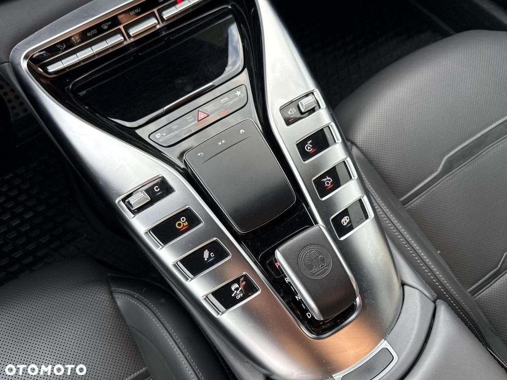 Mercedes-Benz AMG GT - 20