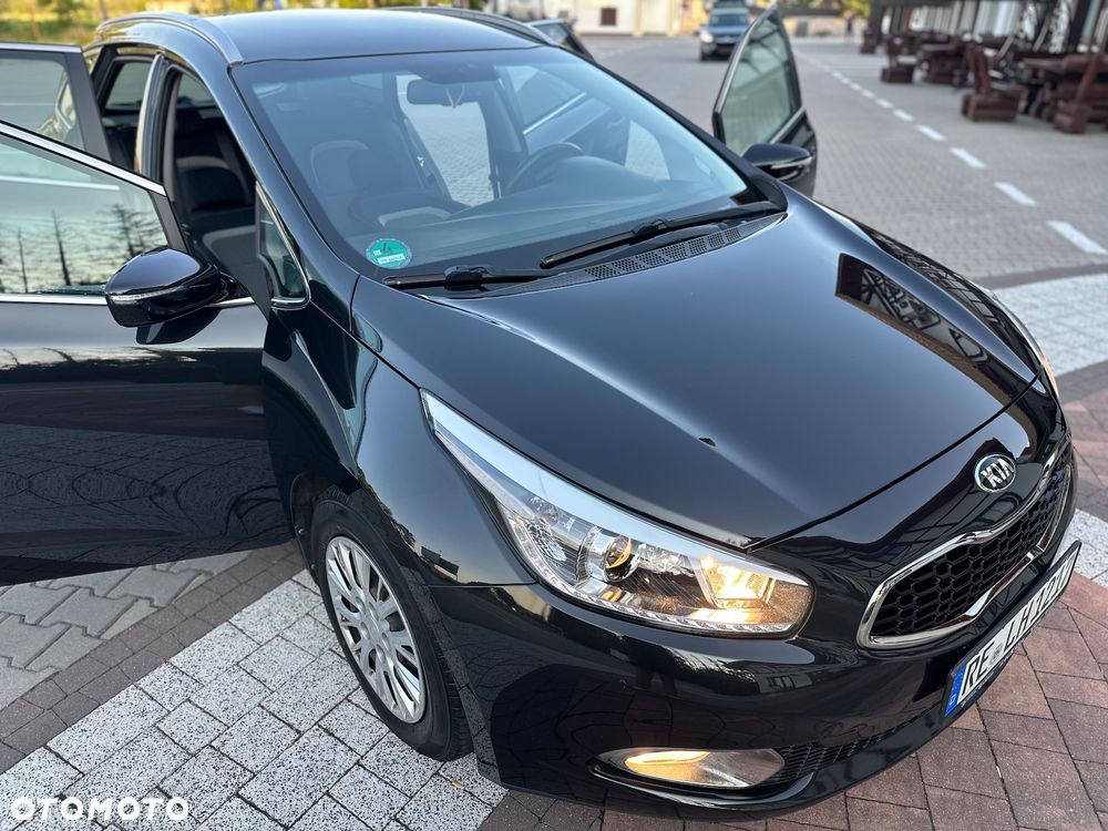 Kia Ceed 1.6 GDI Platinum Edition - 37