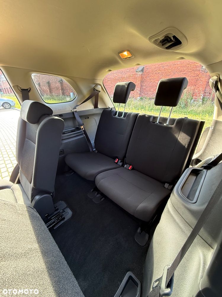 Mitsubishi Outlander 2.2 DI-D 4WD Intense - 19