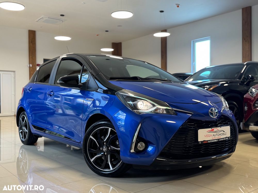 Toyota Yaris 1.5 VVT-i HSD Bi-Tone R&B - 3