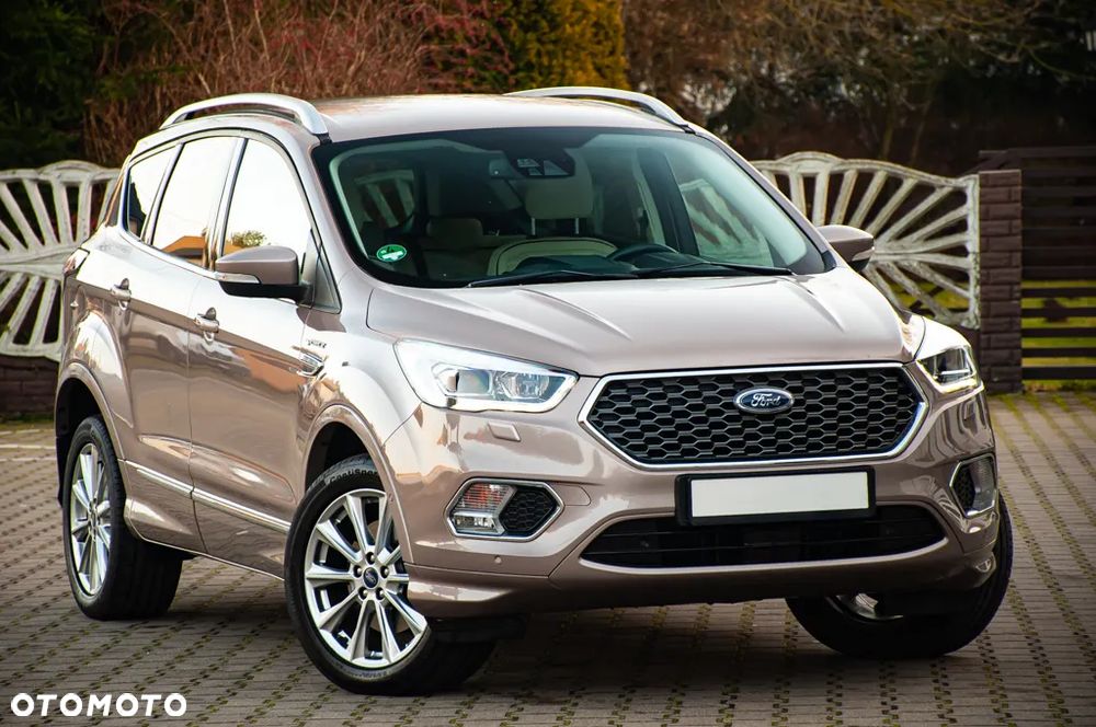 Ford Kuga 1.5 EcoBoost 4x4 Titanium - 3