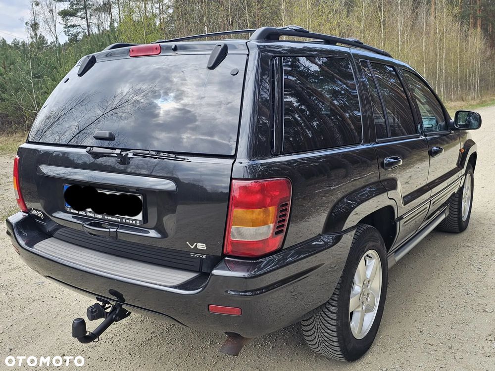 Jeep Grand Cherokee - 8