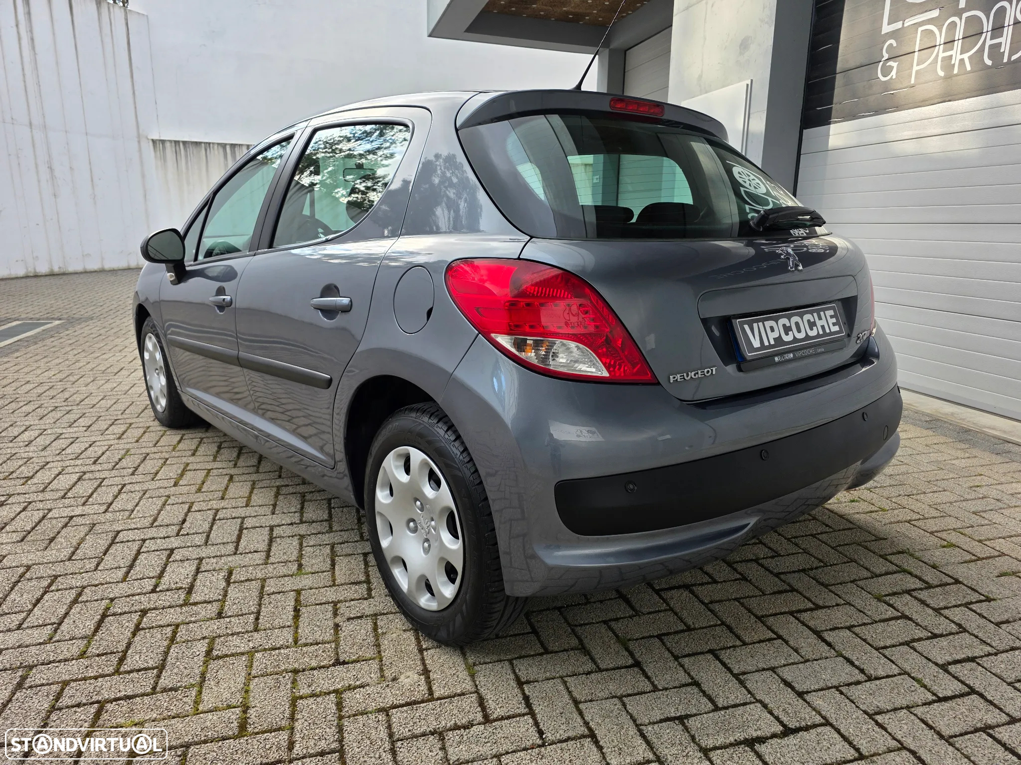 Peugeot 207 1.4 16V Active - 26