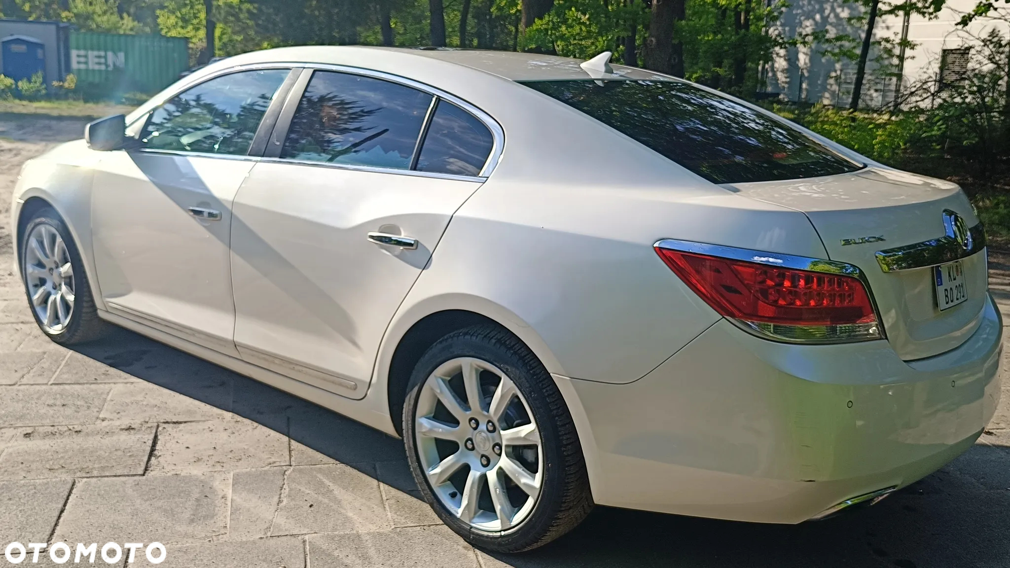 Buick Lacrosse - 15