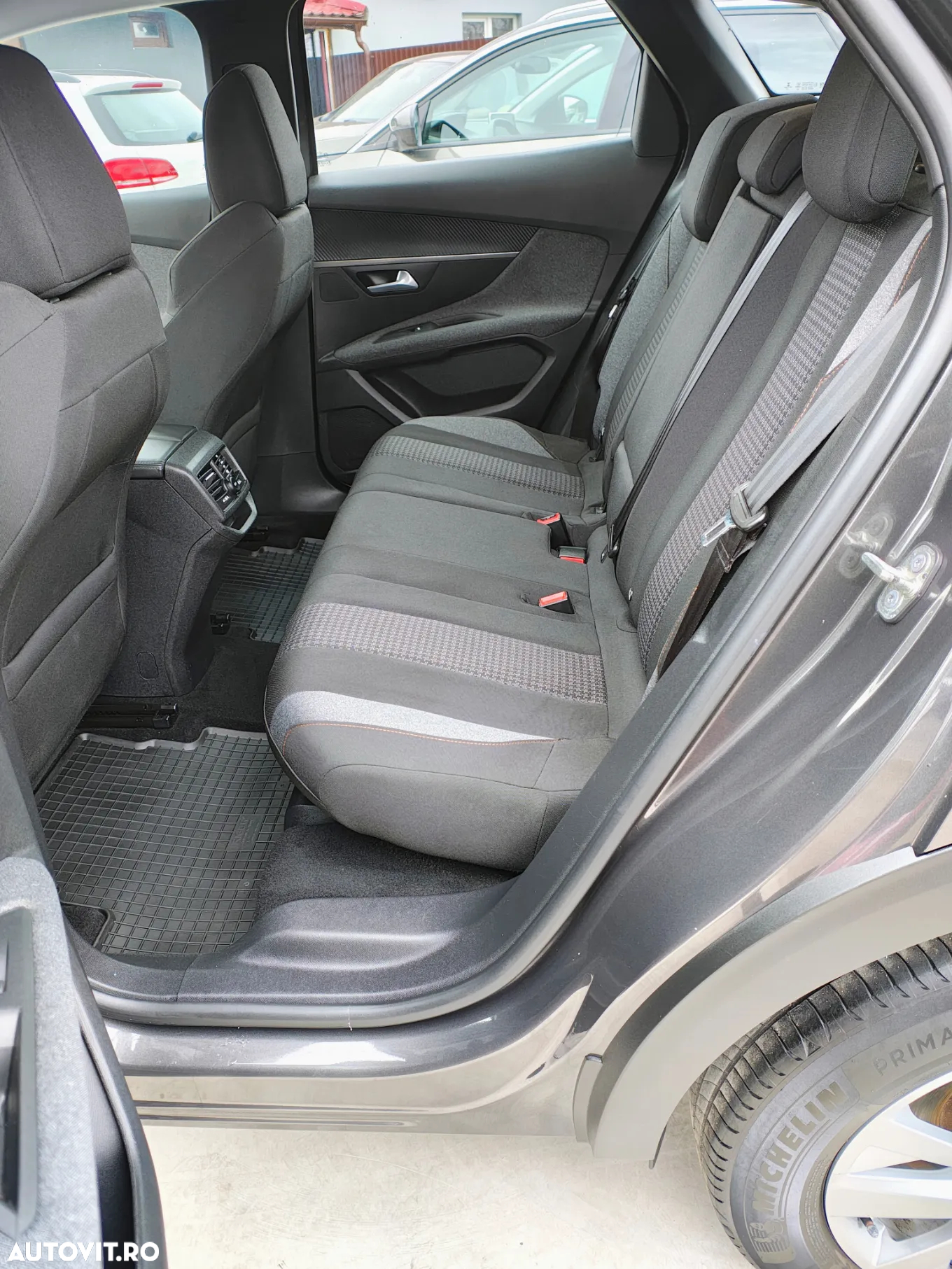 Peugeot 3008 BlueHDi 130 Stop & Start Allure Pack - 17