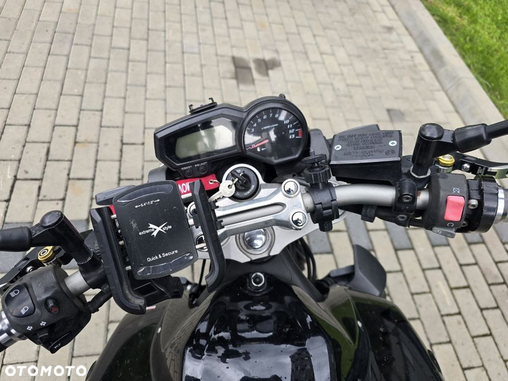 Yamaha FZ - 8