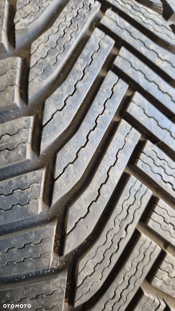 215/55 R17 Michelin zimowe - 2