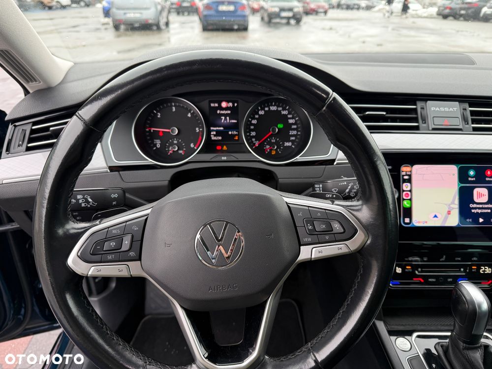 Volkswagen Passat 2.0 TDI DSG (BlueMotion Technology) Comfortline - 14