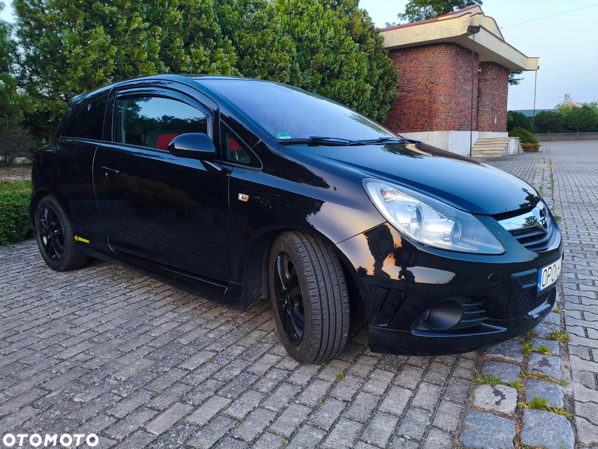 Opel Corsa 1.6T GSI - 4