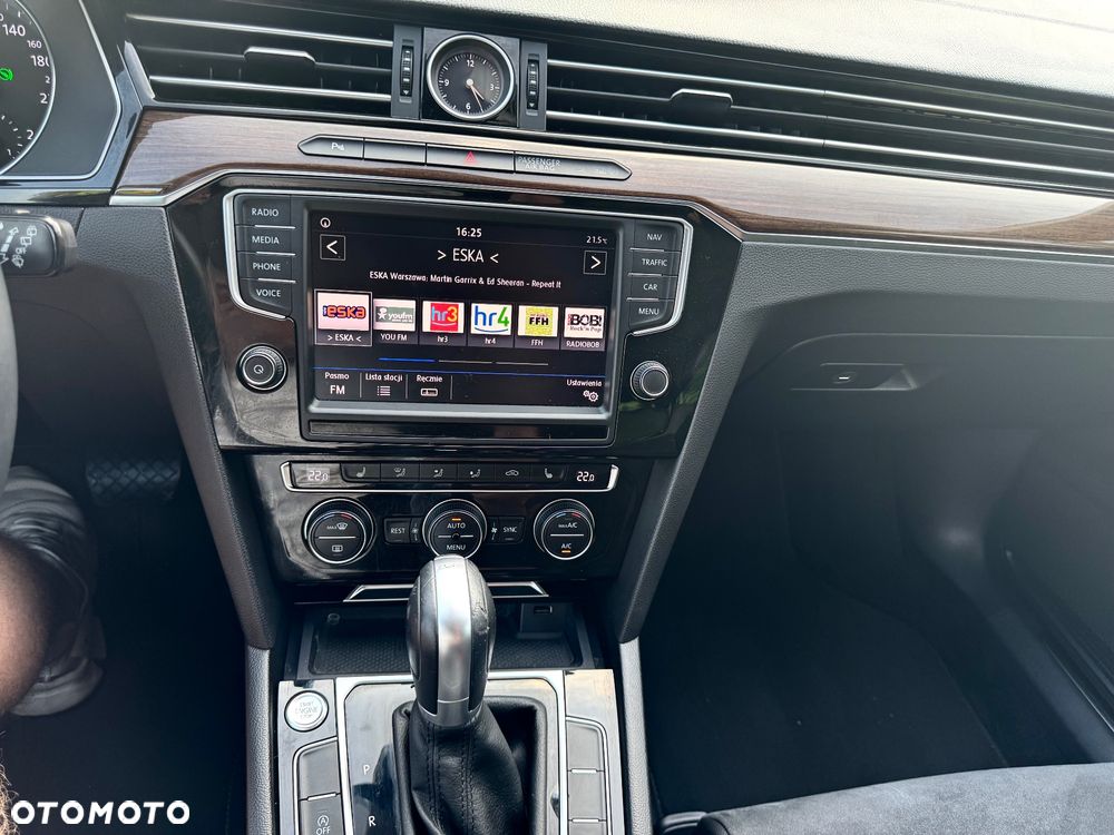 Volkswagen Passat 2.0 TDI BMT Highline DSG7 - 22