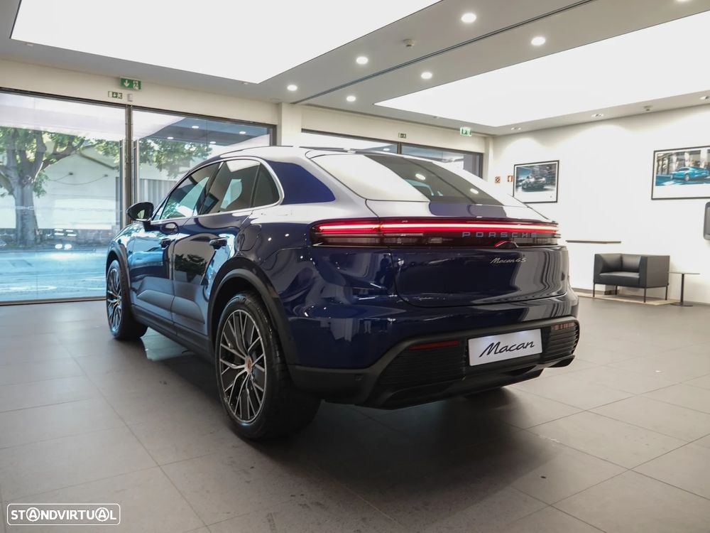 Porsche Macan Electric 4S - 7