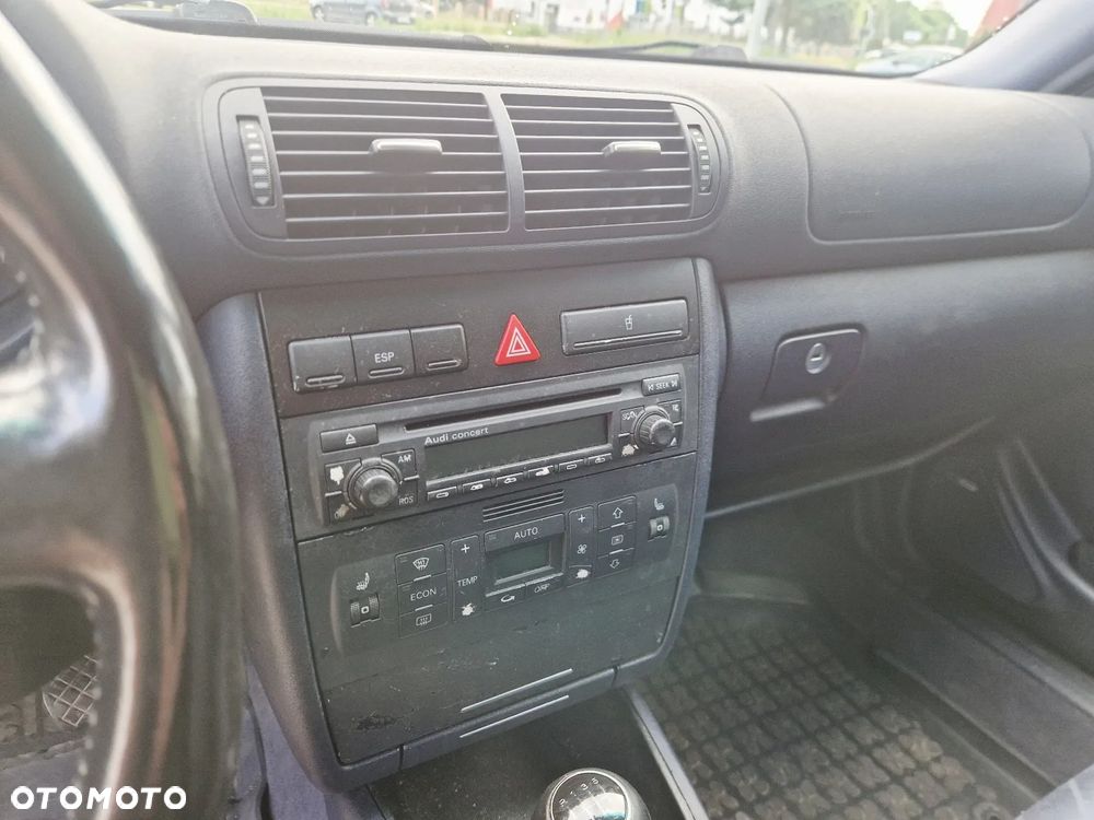 Audi A3 3-drzwiowe 1.6 S Line Sportpaket plus - 19