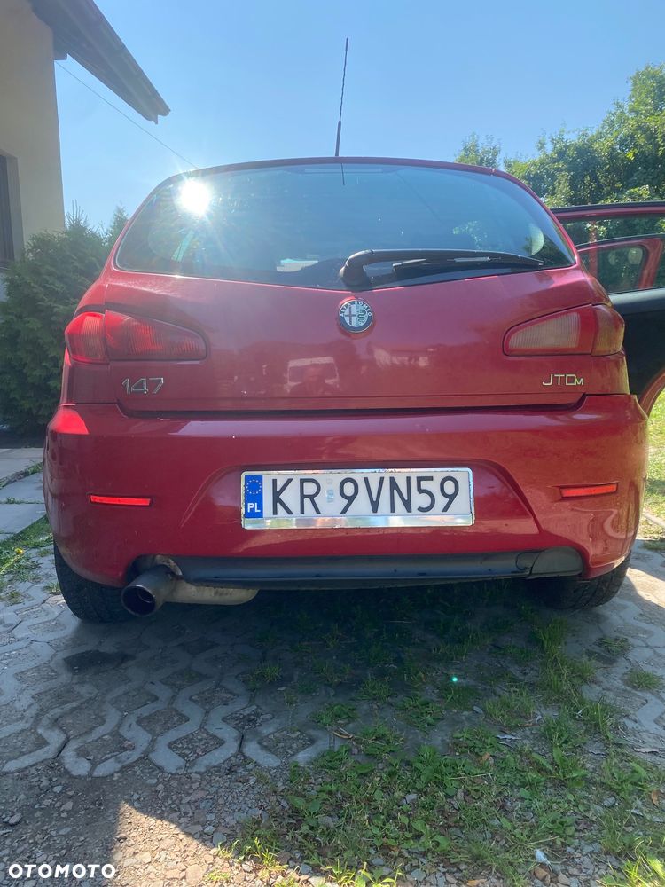 Alfa Romeo 147 1.9 JTDM 8V - 15