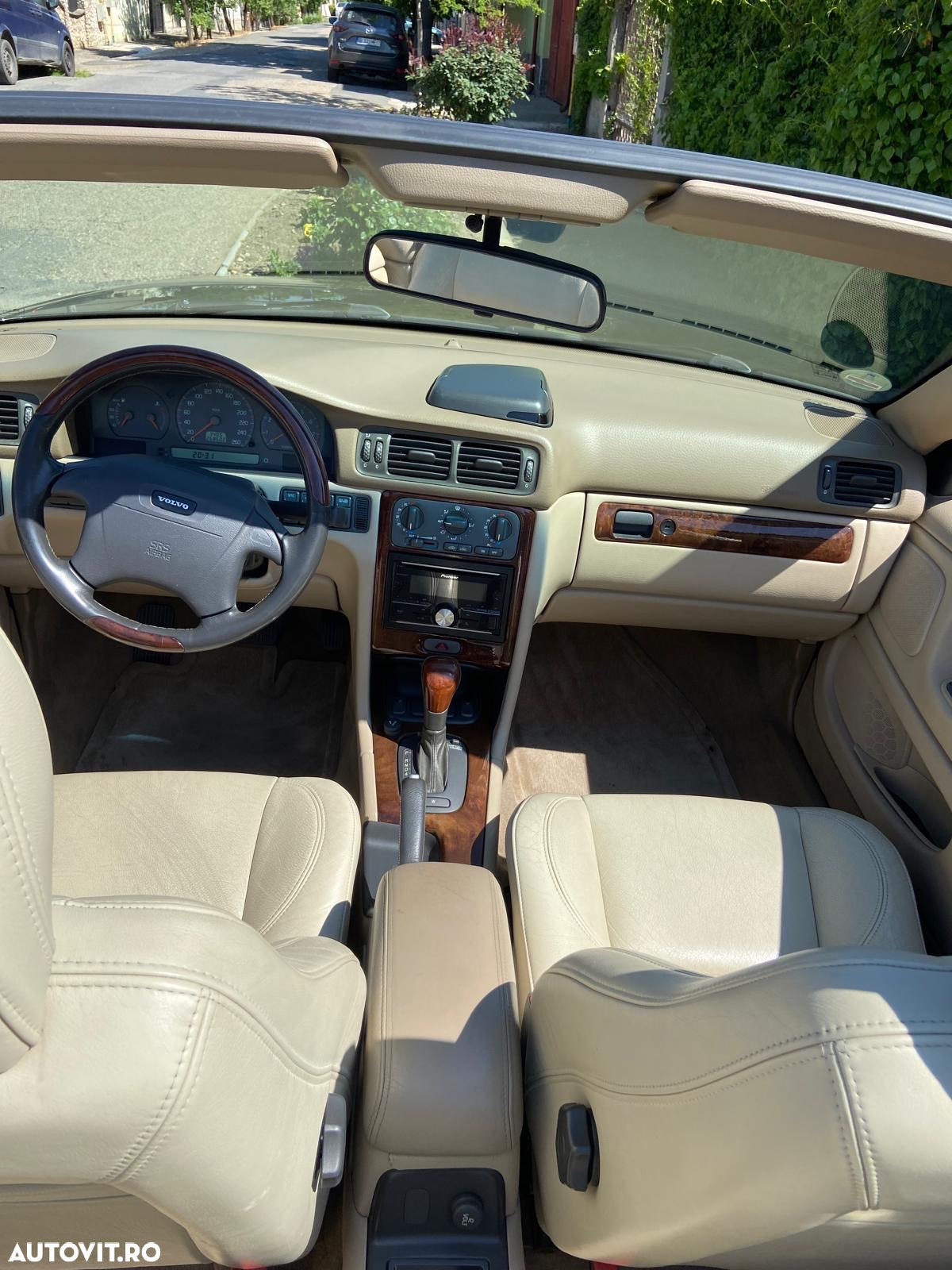 Volvo C70 - 9