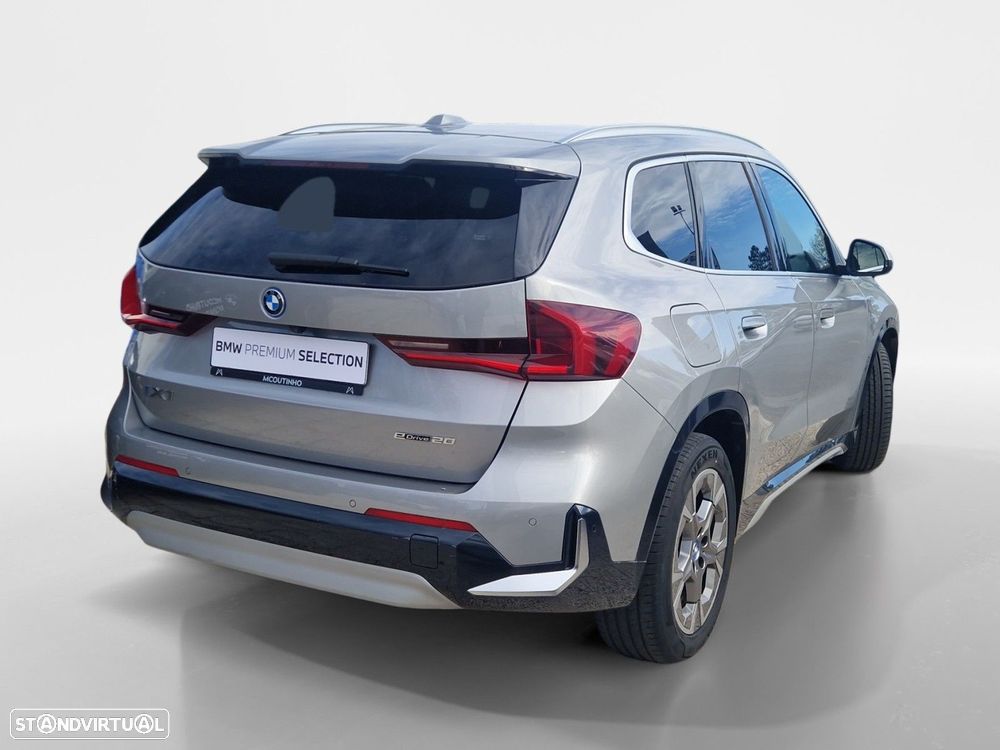 BMW iX1 eDrive20 - 4