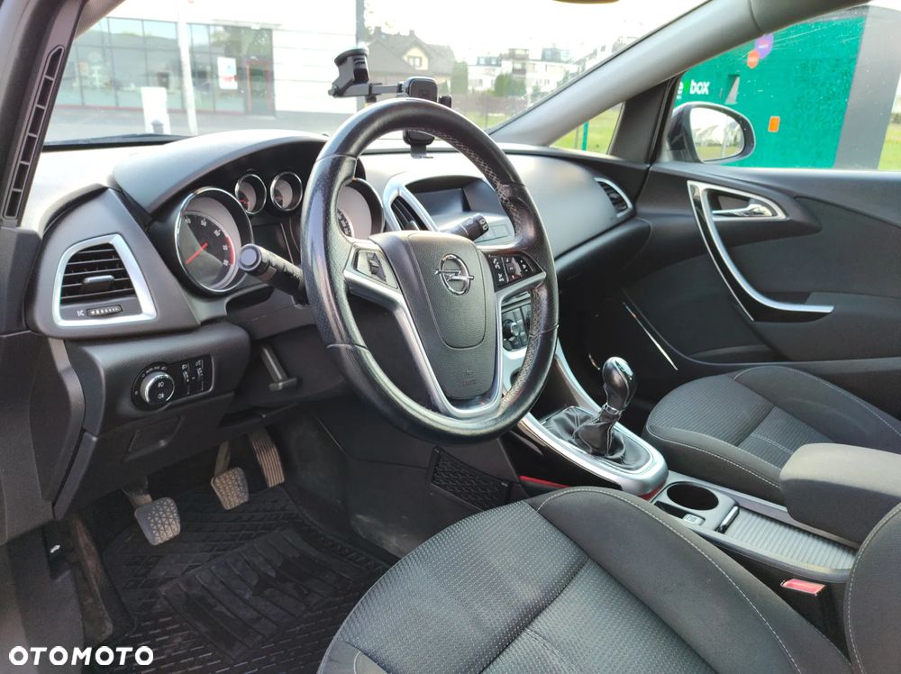 Opel Astra 1.4 Turbo - 10