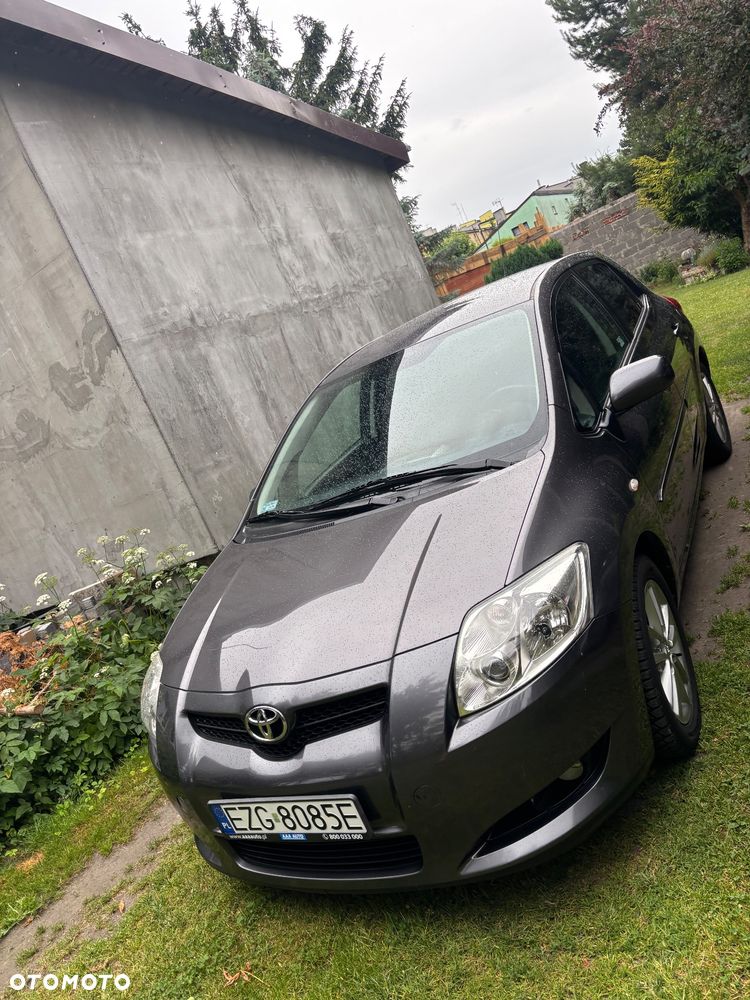 Toyota Auris 1.6 Sol - 3