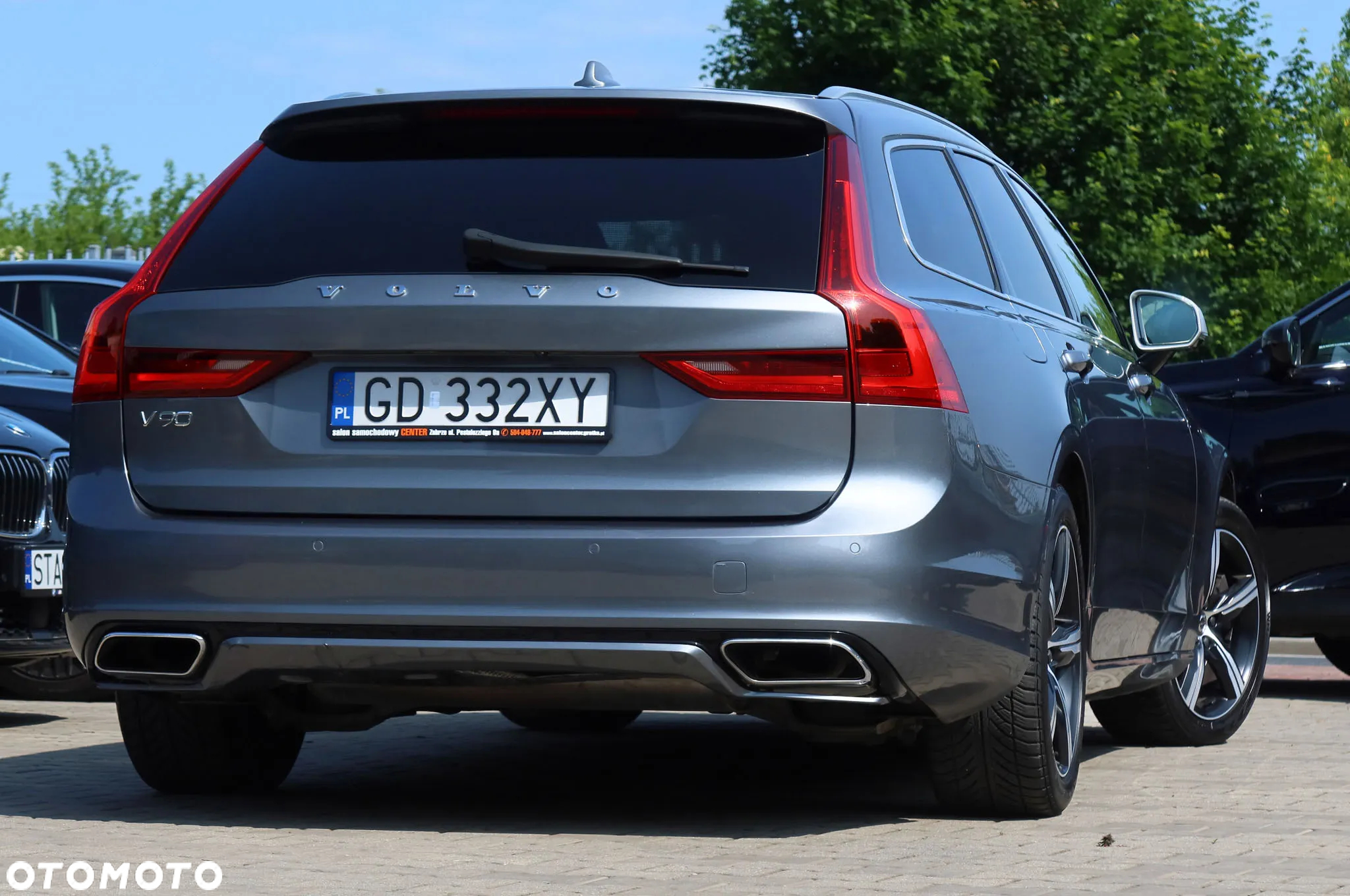 Volvo V90 D5 AWD R-Design - 9