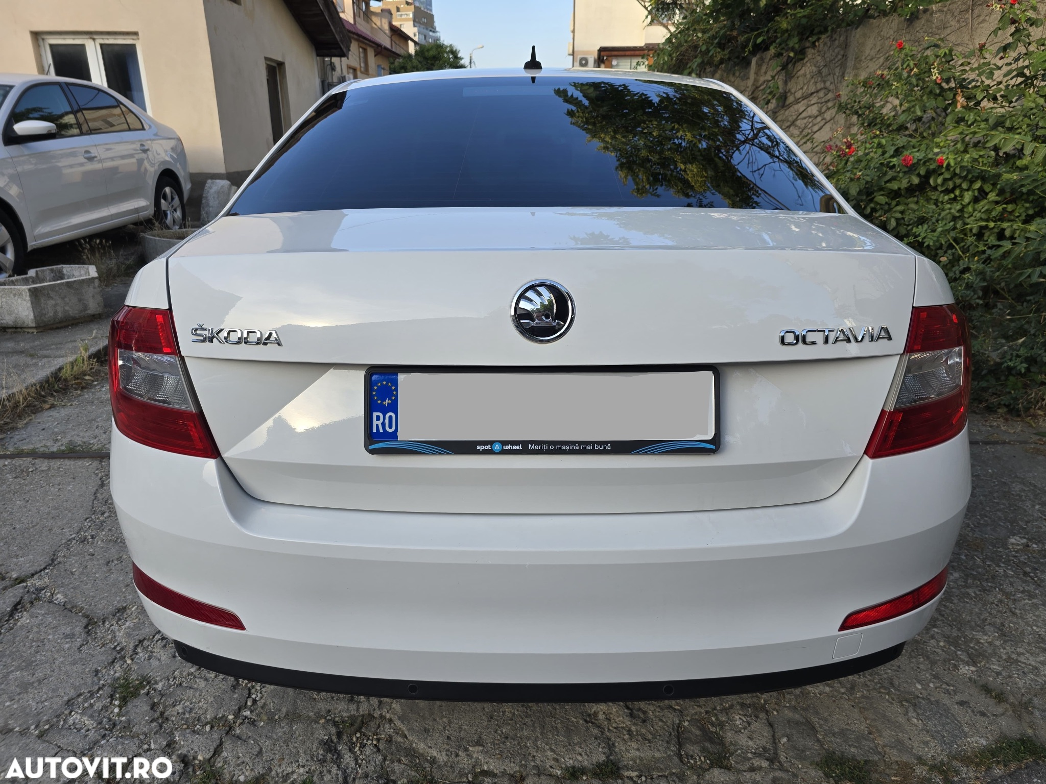 Skoda Octavia 1.6 TDI Ambition - 13